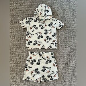 Disney Baby Black and Cream Mickey Mouse Set